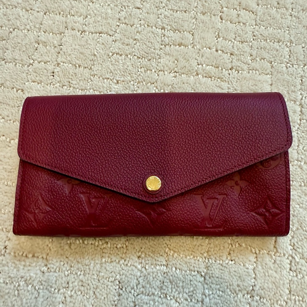 LOUIS VUITTON WALLET